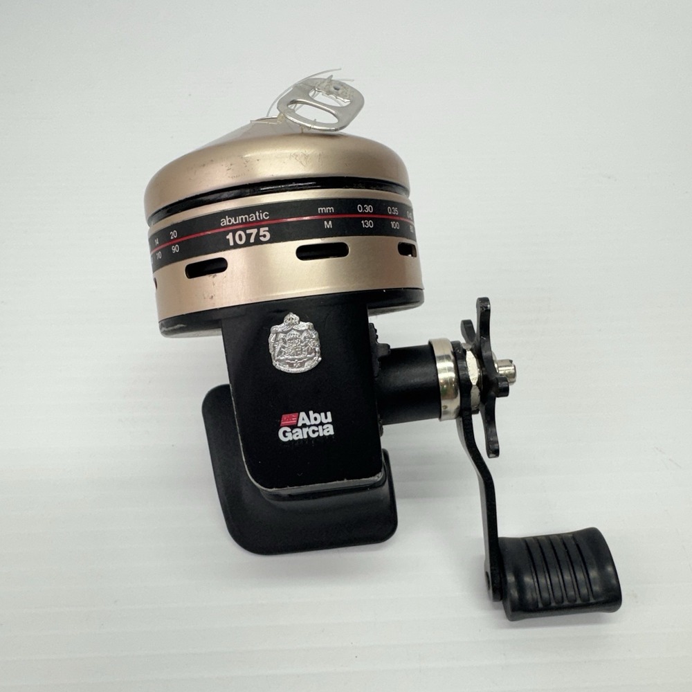 Abugarcia Abumatic 1075 Closed Face Spinning Reel Early Model Vintage Fishing